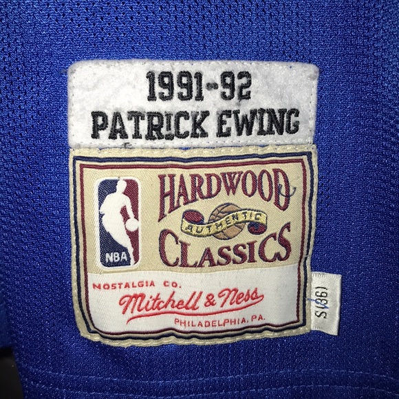 Authentic NBA Knicks Patrick Ewing Jersey - Picture 4 of 4